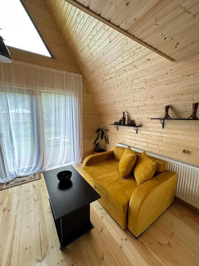 Thomas' Hut Apartment คัซเบกี ภายนอก รูปภาพ